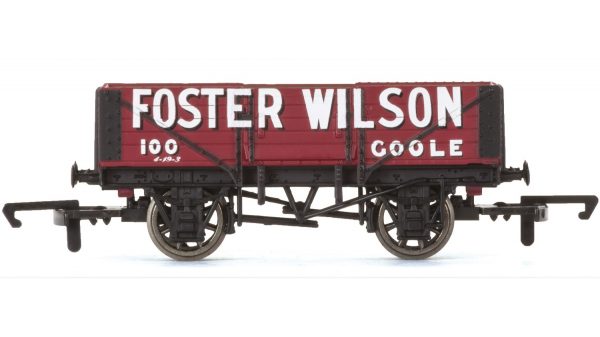 R6748 Hornby 00 gauge 5 Plank Wagon 'Foster Wilson'