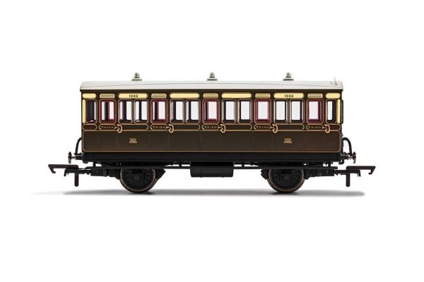 R40112AA Hornby OO GWR 3rd Class 5 Door 4 wheel coach. Gas lamps + step boards 1892 - Fitted working lights
