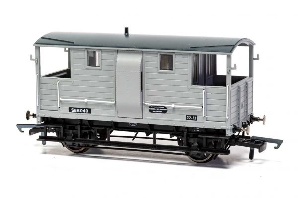 R6915A Hornby 00 BR, 24T Diag. 1543 Goods Brake Van, 555032