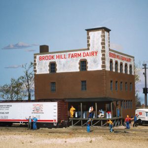 933-3010 Walthers HO Cornerstone Brook Hill Farm Dairy -- Kit