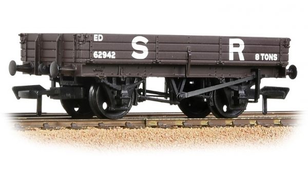 37-935 Bachmann OO 3 Plank Wagon SR Brown