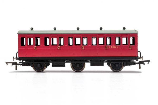 R40124A Hornby BR, 6 Wheel Coach, 3rd Class, Fitted Lights, E31085