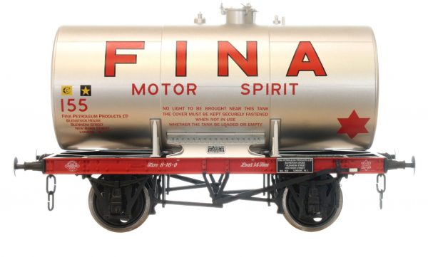 7F-062-002 Dapol O scale 14t Anchor Mounted Class A Tank Wagon Fina 155