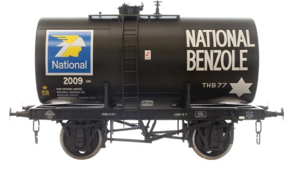 7F-063-001 Dapol O scale 14t Anchor Mounted Class B Tank Wagon National Benzole 2009