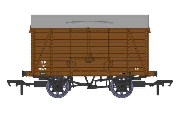 927005 Rapido UK OO D1426 10t Covered Van – SR No. 45779