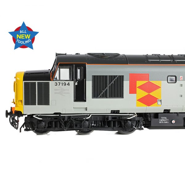 35-307SFX Bachmann OO Class 37/0 Centre Headcode 37194 'British Int. Freight Assoc.' BR Railfreight DCC and Sound Fitted Deluxe - Image 6