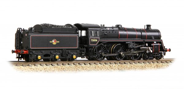 372-729 Graham Farish N gauge BR Standard 5MT with BR1 Tender 73050 BR Lined Black (Late Crest) - Image 7