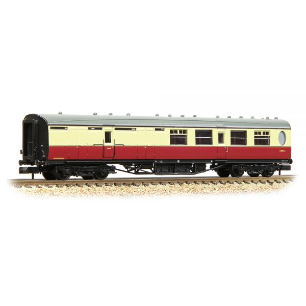 376-276A Graham Farish N gauge LNER Thompson Brake Third Corridor BR Crimson & Cream