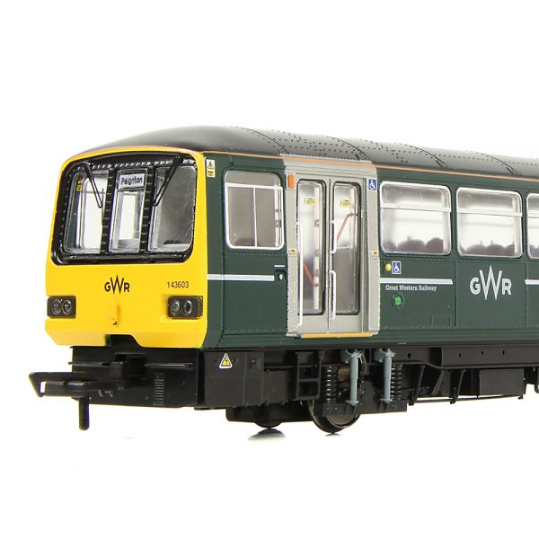 E83021 EFE Rail OO Gauge Class 143 2-Car DMU 143603 GWR Green (FirstGroup) - Image 3