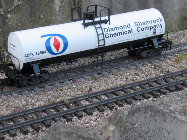 43870 Secondhand LGB G Scale Tank Car - Diamond Shamrock Chemical Company