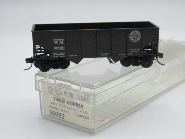 56092 Secondhand Micro Trains N gauge 33' Rib Side Twin Hopper - Western Maryland