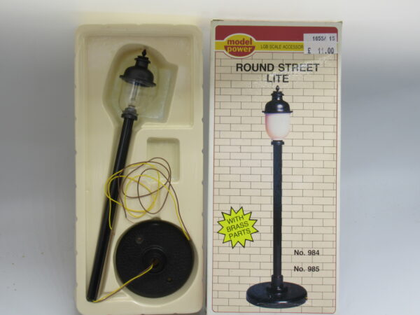 984 Secondhand Model Power G Scale Round Street Lite - clear glass