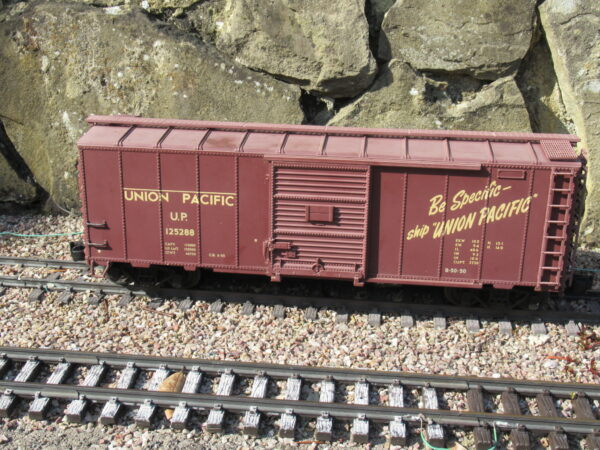 ART-46010 Secondhand AristoCraft G Scale Steel Box Car - Union Pacific 12588