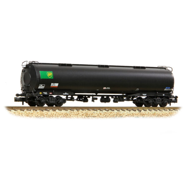 373-566A Graham Farish N gauge BR 102T TEA Bogie Tank Wagon 'BP' Black