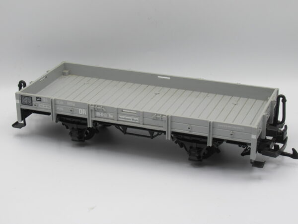 41100 Secondhand LGB G Scale DR low sided wagon